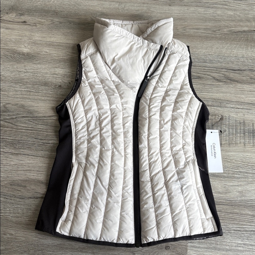 Calvin Klein performance water repellent puffer vest NWT - Picture 11 of 11